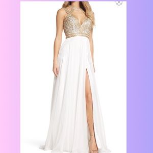 MAC DUGGAL Beaded Cutout Bodice Gown...